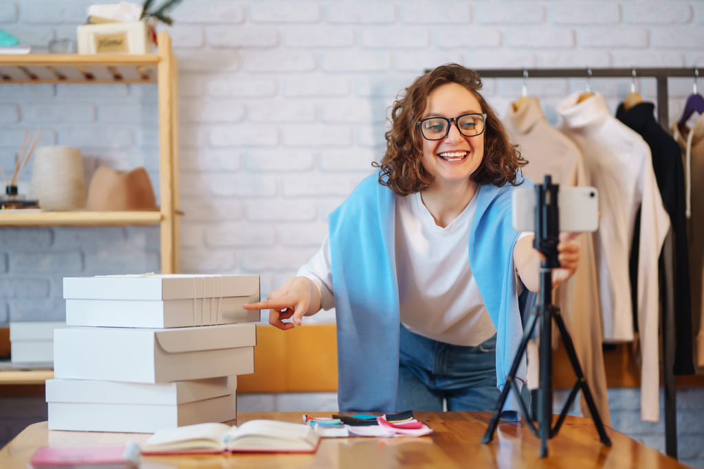 Guide complet pour lancer une marque e-commerce avec succès